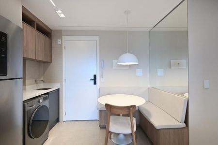 Sala de Jantar de apartamento para alugar com 2 quartos, 40m² em Cidade Jardim, São Paulo