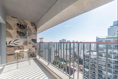 Studio para alugar com 32m², 1 quarto e sem vaga Studio para alugar com 32m², 1 quarto e sem vagaVaranda da Sala/cozinha