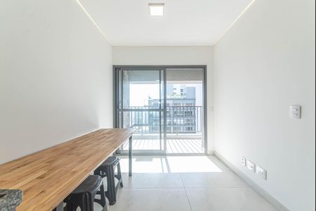 Studio para alugar com 32m², 1 quarto e sem vaga Studio para alugar com 32m², 1 quarto e sem vagaSala/cozinha