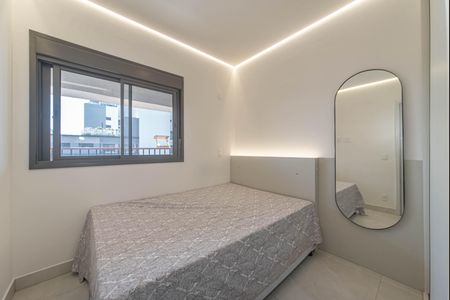 Studio para alugar com 32m², 1 quarto e sem vaga Studio para alugar com 32m², 1 quarto e sem vagaQuarto