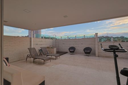 Apartamento à venda com 259m², 4 quartos e 3 vagas