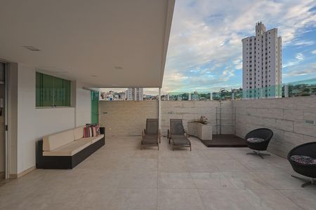Apartamento à venda com 259m², 4 quartos e 3 vagas