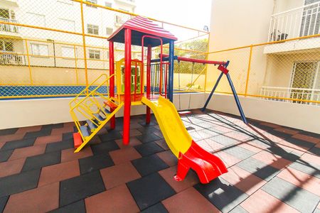Apartamento à venda com 48m², 2 quartos e sem vagaPlayground