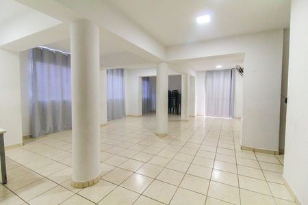 Apartamento à venda com 48m², 2 quartos e sem vagaÁrea comum - Salão de festas