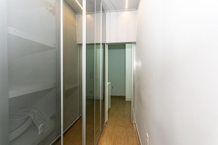 Apartamento para alugar com 56m², 2 quartos e 1 vagaQuarto 1