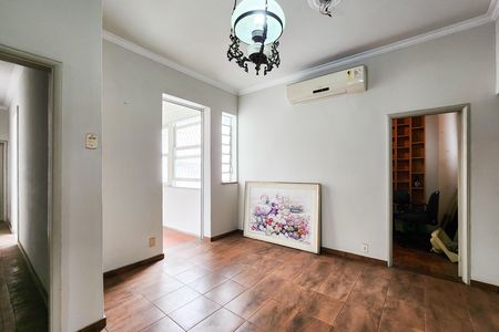 Apartamento à venda com 132m², 4 quartos e sem vaga Apartamento à venda com 132m², 4 quartos e sem vagaSala de Jantar