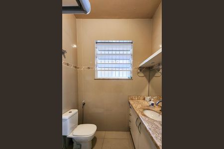 Apartamento à venda com 132m², 4 quartos e sem vaga Apartamento à venda com 132m², 4 quartos e sem vagaBanheiro Social