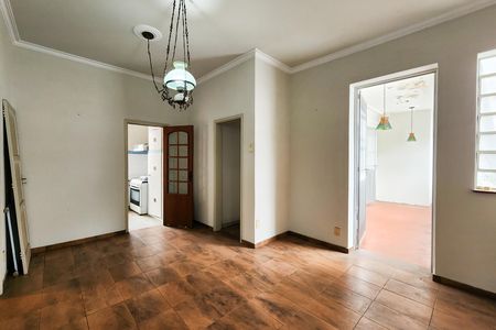 Apartamento à venda com 132m², 4 quartos e sem vaga Apartamento à venda com 132m², 4 quartos e sem vagaSala de Jantar