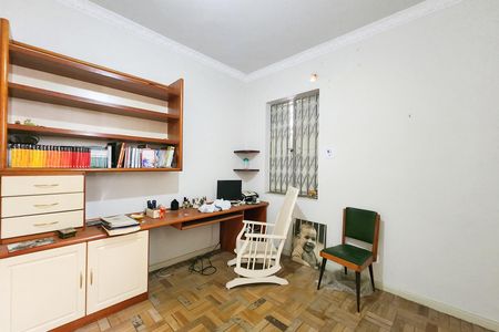 Apartamento à venda com 132m², 4 quartos e sem vaga Apartamento à venda com 132m², 4 quartos e sem vagaSuíte