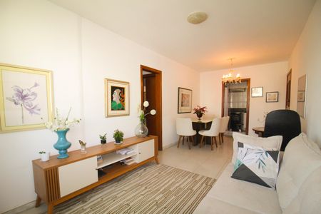 Apartamento à venda com 98m², 3 quartos e 2 vagasSala de Estar