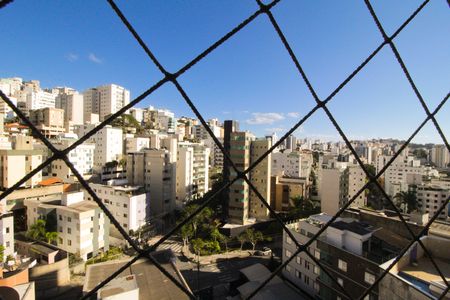 Apartamento à venda com 98m², 3 quartos e 2 vagasVista Quarto 02