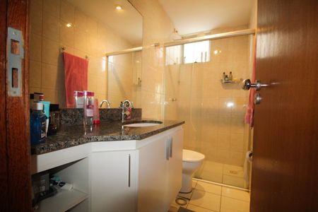 Apartamento à venda com 98m², 3 quartos e 2 vagasBanheiro Social 
