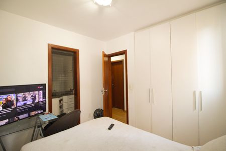 Apartamento à venda com 98m², 3 quartos e 2 vagasQuarto 01- Suite