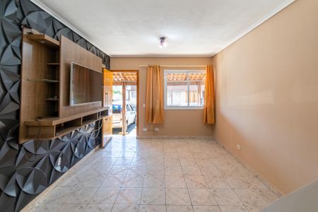 Sala de casa de condomínio para alugar com 2 quartos, 85m² em Americanópolis, São Paulo