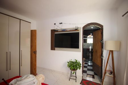 Casa para alugar com 275m², 3 quartos e 3 vagas