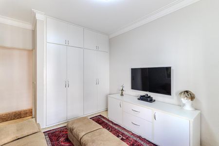 Apartamento à venda com 198m², 3 quartos e 2 vagas Apartamento à venda com 198m², 3 quartos e 2 vagasQuarto 1