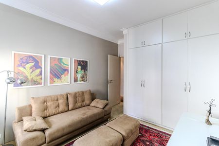 Apartamento à venda com 198m², 3 quartos e 2 vagas Apartamento à venda com 198m², 3 quartos e 2 vagasQuarto 1