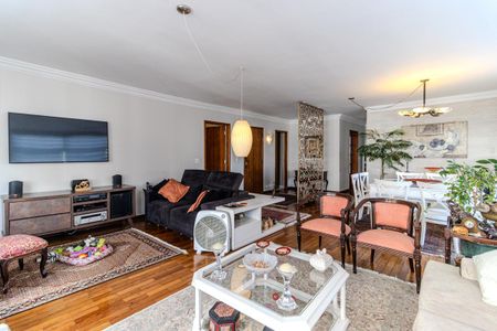 Apartamento à venda com 198m², 3 quartos e 2 vagas Apartamento à venda com 198m², 3 quartos e 2 vagasSala