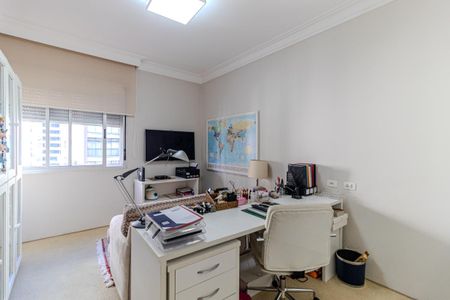 Apartamento à venda com 198m², 3 quartos e 2 vagas Apartamento à venda com 198m², 3 quartos e 2 vagasQuarto 2