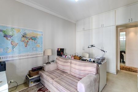Apartamento à venda com 198m², 3 quartos e 2 vagas Apartamento à venda com 198m², 3 quartos e 2 vagasQuarto 2