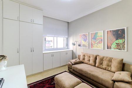 Apartamento à venda com 198m², 3 quartos e 2 vagas Apartamento à venda com 198m², 3 quartos e 2 vagasQuarto 1