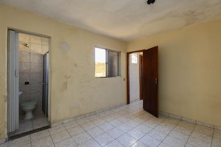 Casa para alugar com 120m², 2 quartos e 2 vagas Casa para alugar com 120m², 2 quartos e 2 vagasSuíte 2