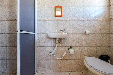 Casa para alugar com 120m², 2 quartos e 2 vagas Casa para alugar com 120m², 2 quartos e 2 vagasBanheiro da Suíte 1