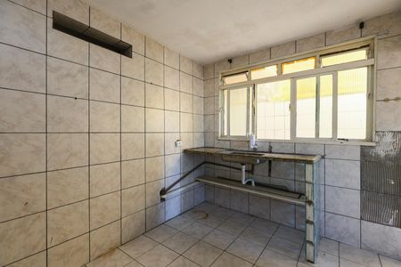 Casa para alugar com 120m², 2 quartos e 2 vagas Casa para alugar com 120m², 2 quartos e 2 vagasCozinha