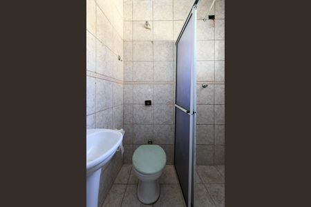 Casa para alugar com 120m², 2 quartos e 2 vagas Casa para alugar com 120m², 2 quartos e 2 vagasBanheiro da Suíte 2