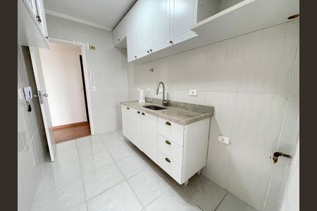Cozinha de apartamento para alugar com 2 quartos, 63m² em Jaguaré, São Paulo