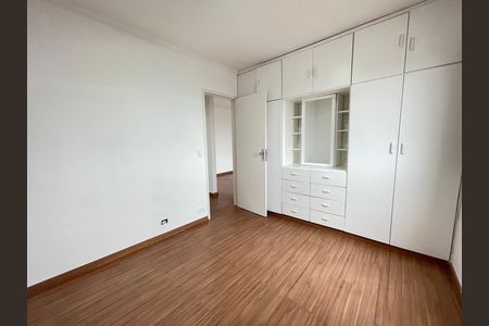 Quarto 2 de apartamento para alugar com 2 quartos, 63m² em Jaguaré, São Paulo