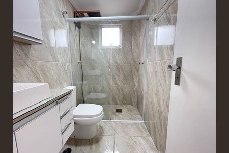 Banheiro de apartamento para alugar com 2 quartos, 63m² em Jaguaré, São Paulo