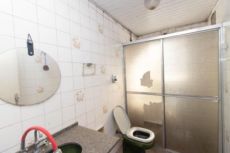 Casa para alugar com 150m², 2 quartos e 2 vagas Casa para alugar com 150m², 2 quartos e 2 vagasBanheiro