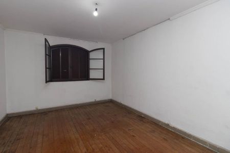 Casa para alugar com 150m², 2 quartos e 2 vagas Casa para alugar com 150m², 2 quartos e 2 vagasQuarto 1