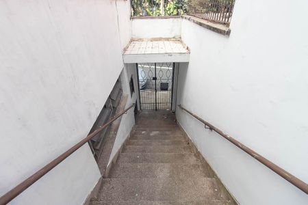 Casa para alugar com 150m², 2 quartos e 2 vagas Casa para alugar com 150m², 2 quartos e 2 vagasEntrada