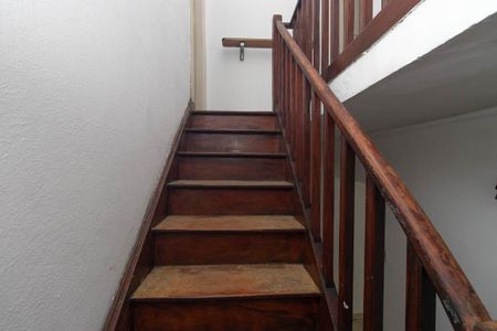 Escada de casa à venda com 2 quartos, 150m² em Vila Maria, São Paulo