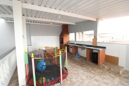 Casa à venda com 160m², 4 quartos e 1 vagaÁrea Comum