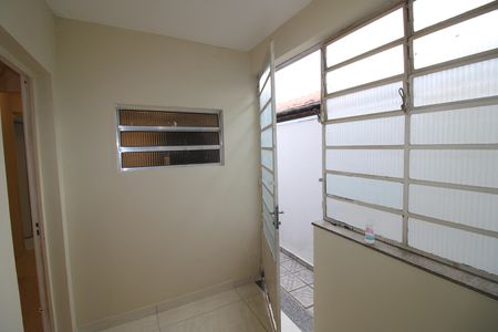 Casa à venda com 160m², 4 quartos e 1 vagaÁrea de Serviço