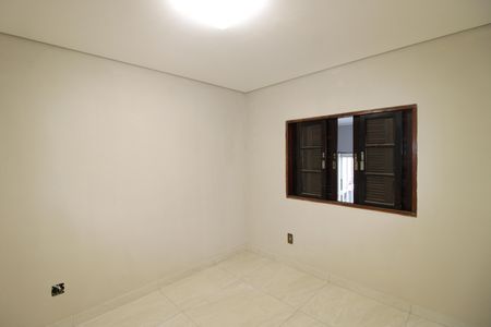 Casa à venda com 160m², 4 quartos e 1 vagaQuarto 1