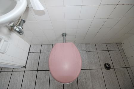 Casa à venda com 160m², 4 quartos e 1 vagaÁrea de Serviço 2 - Banheiro 2