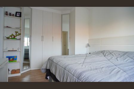Casa à venda com 234m², 3 quartos e 6 vagas Casa à venda com 234m², 3 quartos e 6 vagasSuite 1
