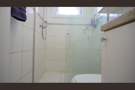 Casa à venda com 234m², 3 quartos e 6 vagas Casa à venda com 234m², 3 quartos e 6 vagasBanheiro 3 corredor social