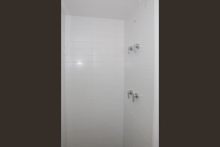 Apartamento à venda com 127m², 3 quartos e 2 vagas Apartamento à venda com 127m², 3 quartos e 2 vagasBanheiro da Suíte 2