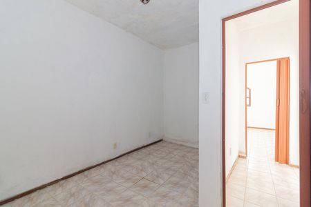 Quarto 2 de casa para alugar com 2 quartos, 60m² em Realengo, Rio de Janeiro