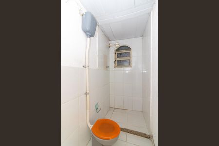 Casa para alugar com 60m², 2 quartos e sem vaga Casa para alugar com 60m², 2 quartos e sem vagaBanheiro