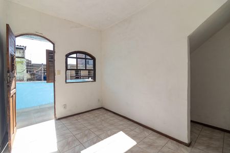 Casa para alugar com 60m², 2 quartos e sem vaga Casa para alugar com 60m², 2 quartos e sem vagaSala