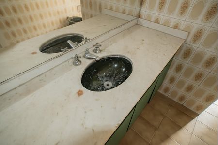Casa para alugar com 136m², 3 quartos e 3 vagasBanheiro