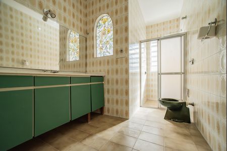Casa para alugar com 136m², 3 quartos e 3 vagasBanheiro