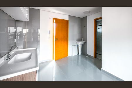 Apartamento para alugar com 42m², 2 quartos e sem vaga Apartamento para alugar com 42m², 2 quartos e sem vagaCozinha e Área de Serviço