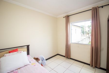 Casa à venda com 100m², 2 quartos e 2 vagas Casa à venda com 100m², 2 quartos e 2 vagasQuarto 2